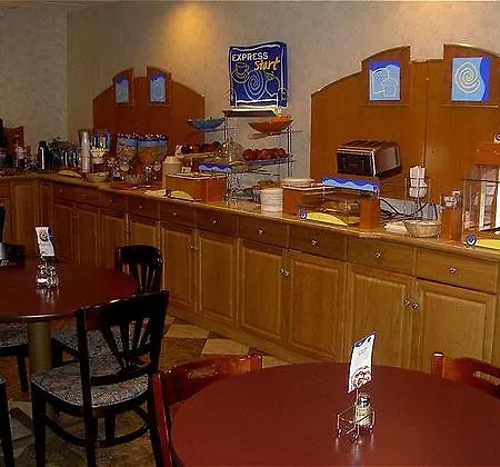 Super 8 By Wyndham Columbia 