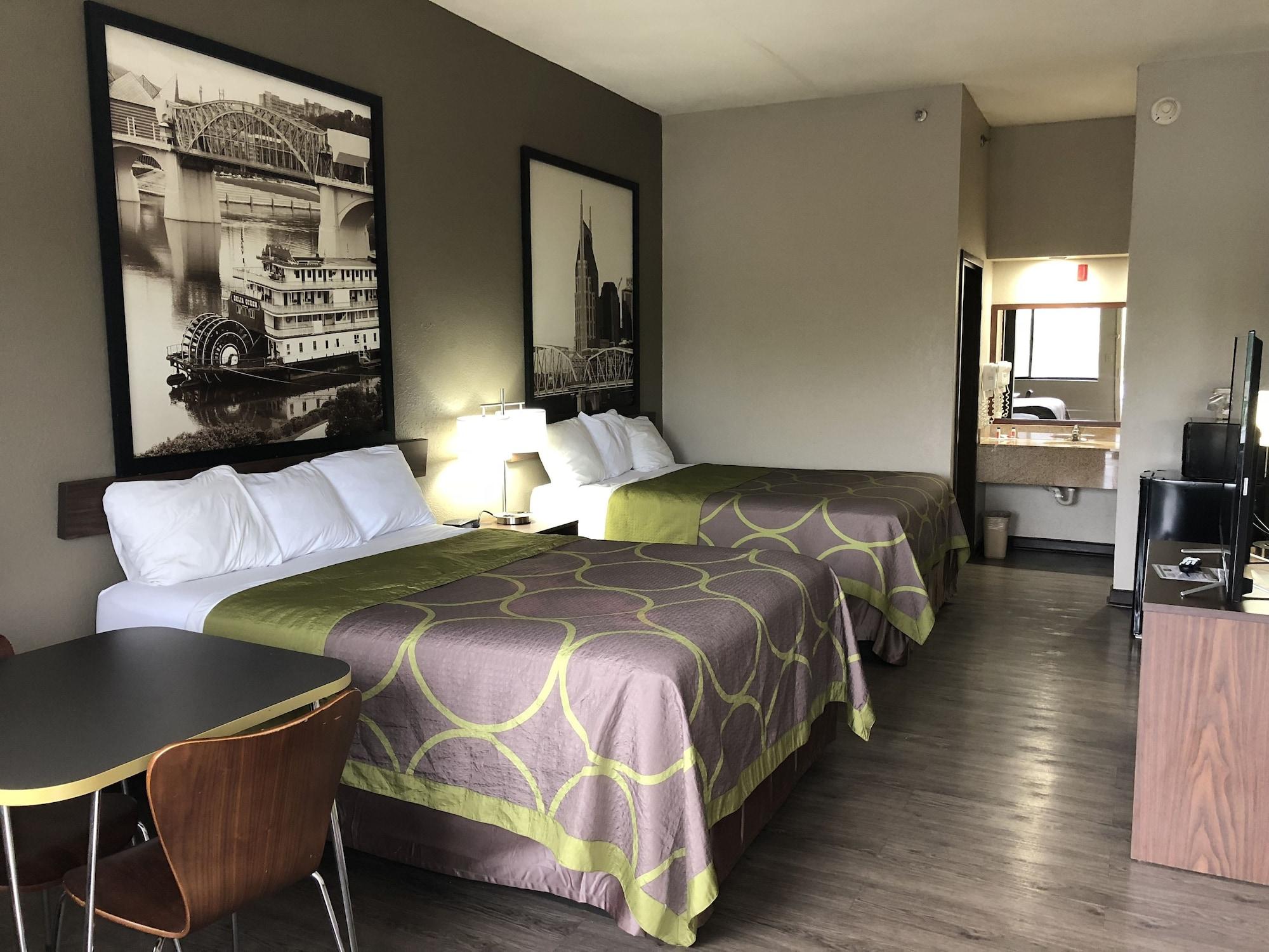 Hotel Super 8 By Wyndham Columbia