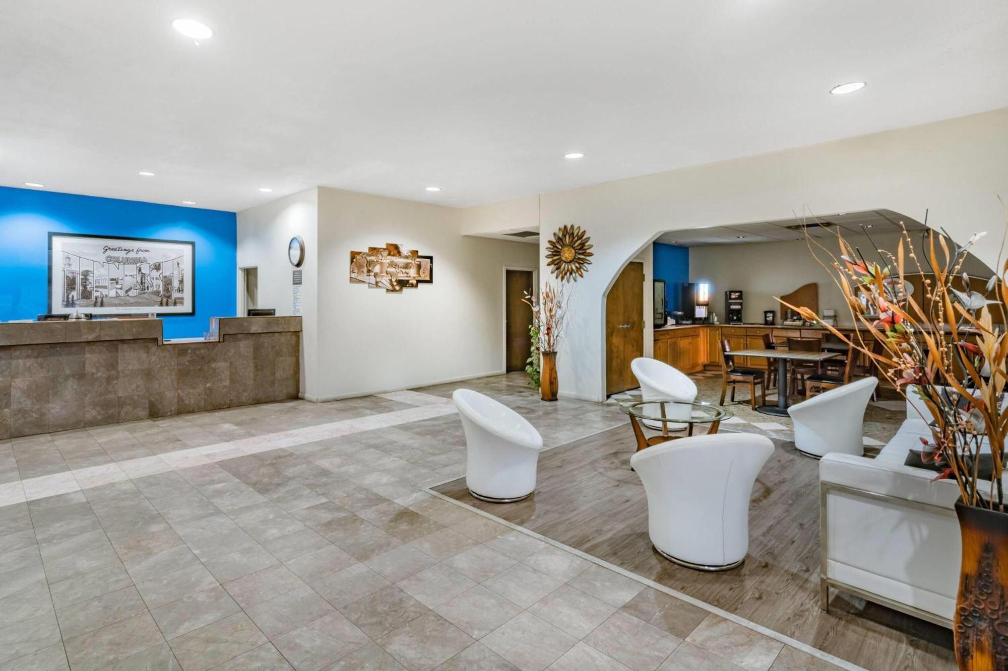 Super 8 By Wyndham Hotel Columbia
