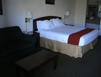 Hotel Super 8 By Wyndham 2*